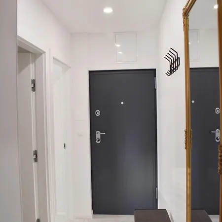 Worldwide * 스플리트